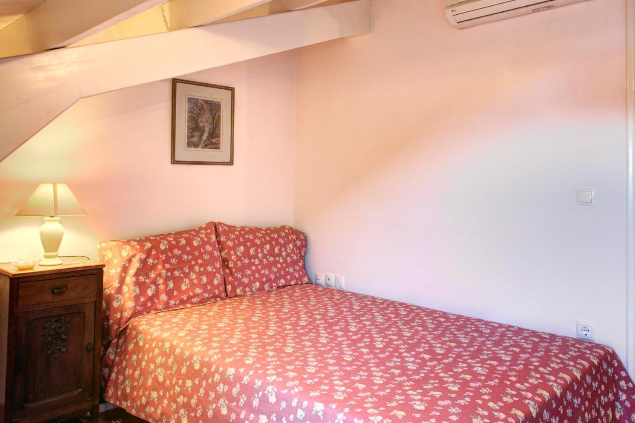 Stella'S Attic In Spianada - Old Town Apartment Corfu  Bagian luar foto