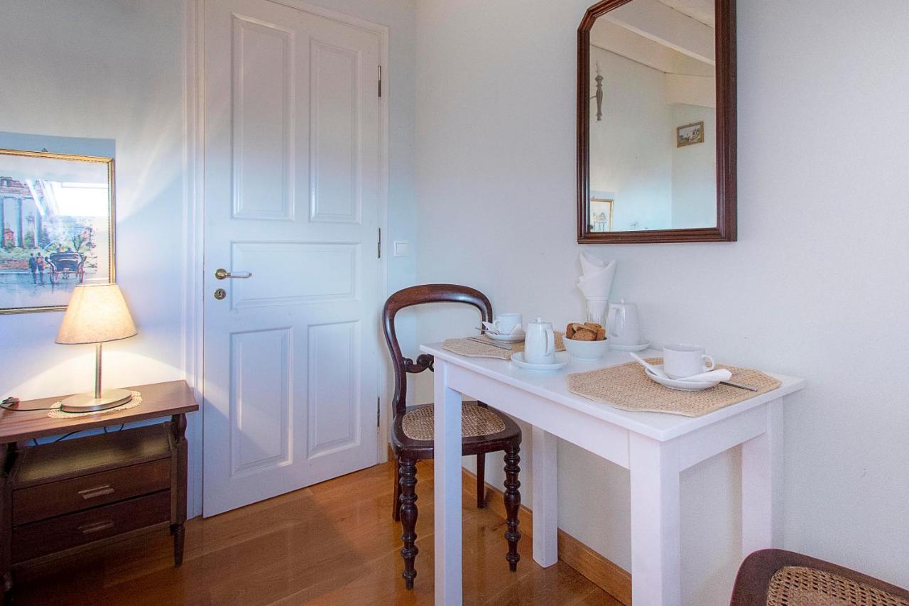 Stella'S Attic In Spianada - Old Town Apartment Corfu  Bagian luar foto