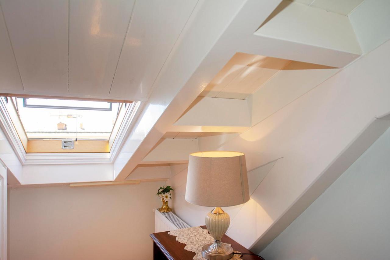 Stella'S Attic In Spianada - Old Town Apartment Corfu  Bagian luar foto